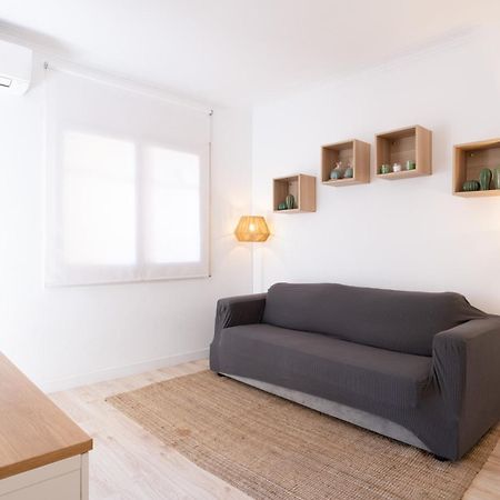 Apartamento Nuevo Con Encanto En Sagrada Familia Barcelona Exterior photo