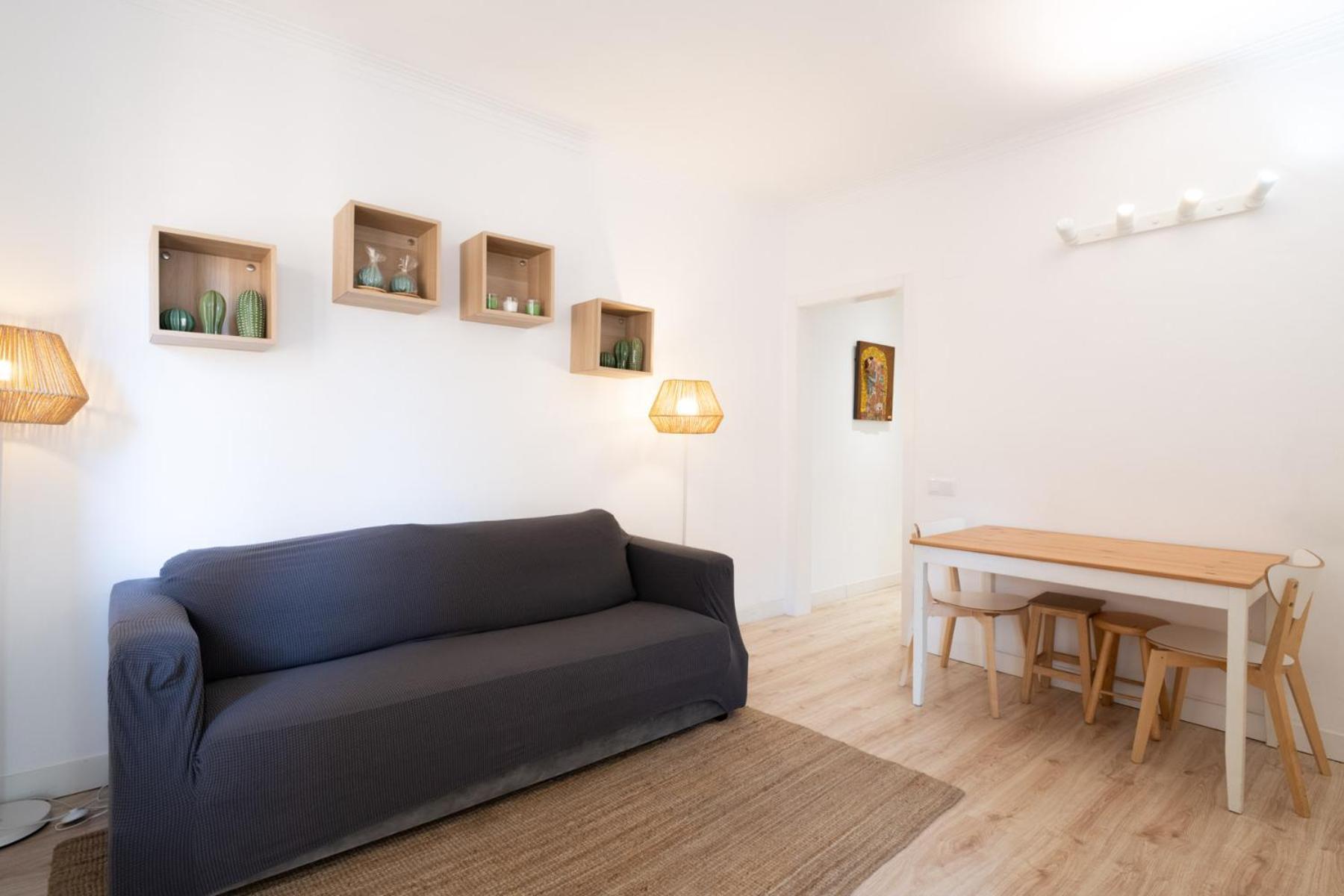 Apartamento Nuevo Con Encanto En Sagrada Familia Barcelona Exterior photo