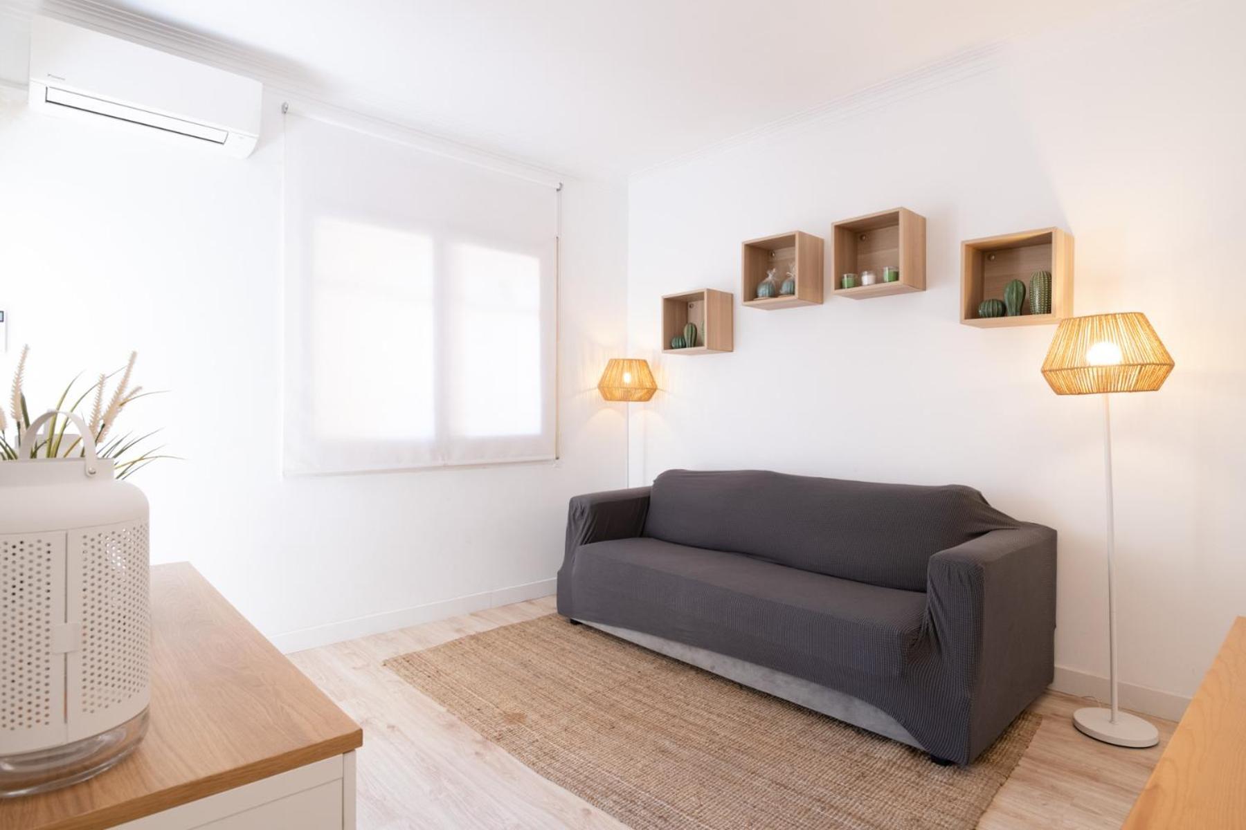 Apartamento Nuevo Con Encanto En Sagrada Familia Barcelona Exterior photo