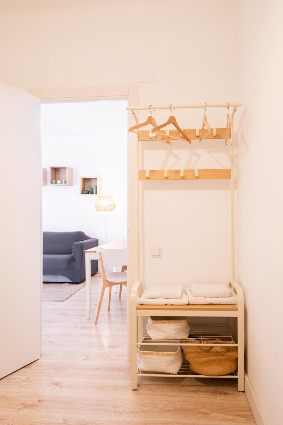 Apartamento Nuevo Con Encanto En Sagrada Familia Barcelona Exterior photo