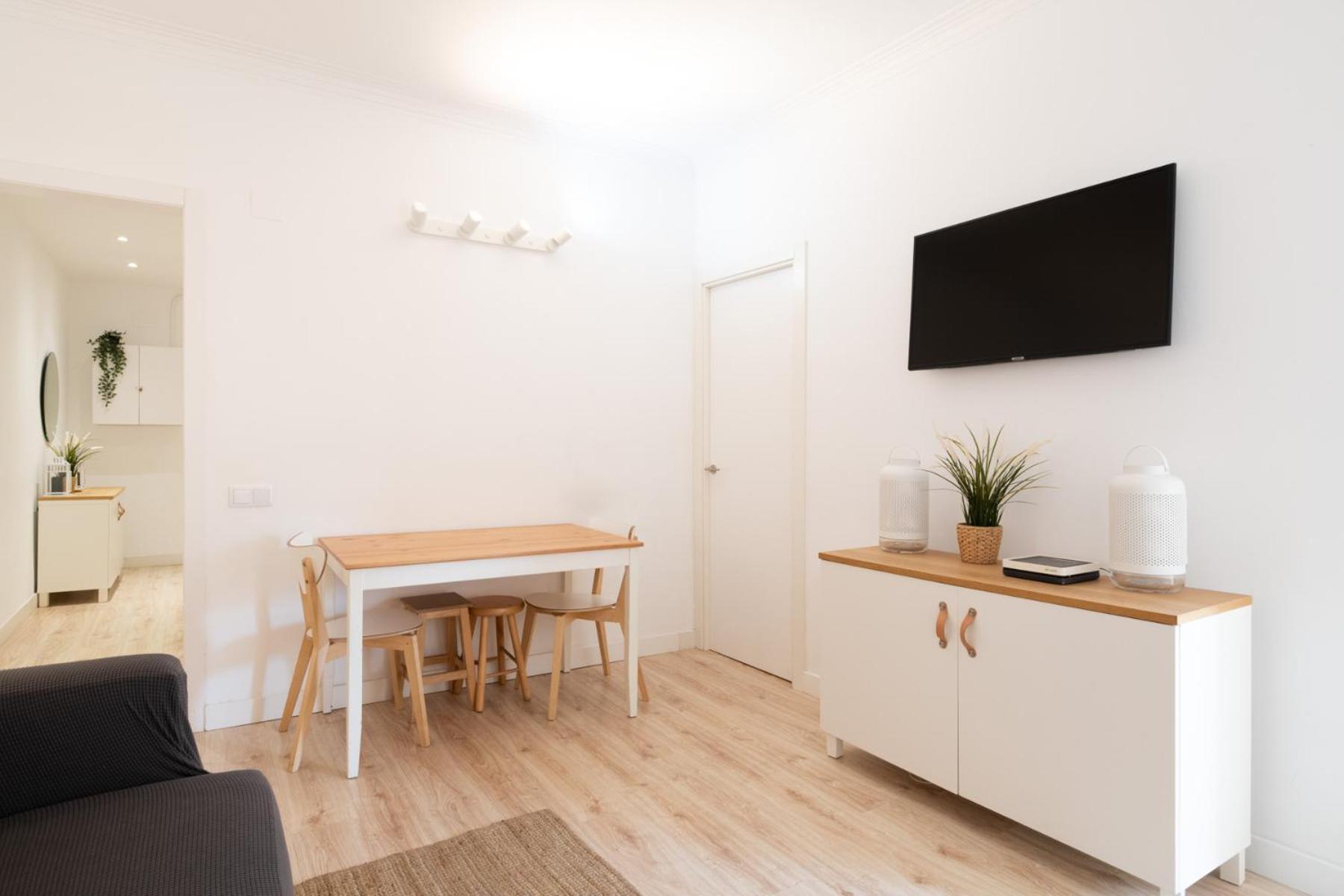 Apartamento Nuevo Con Encanto En Sagrada Familia Barcelona Exterior photo